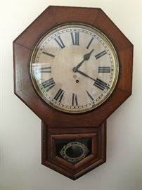 SCHOOL HOUSE CLOCK 8 DAY 