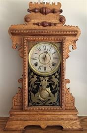 OAK KITCHEN 8 DAY TIME & STRIKE 