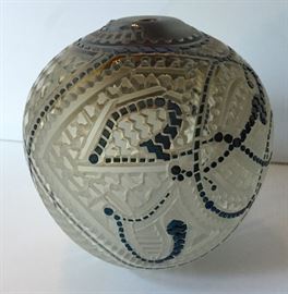 BLOWN & SANDBLASTED VASE BY DICK HUSS