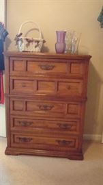 Bassett 5 Drawer Chest of Drawers
