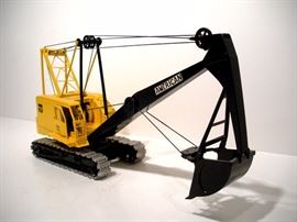American 995C Backhoe Cable Excavator made by ATM Models in the scale of 1:50. Manufacturer's Part Number is N71. Model Condition is Excellent. Box Condition is Excellent. 