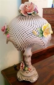 Capodimonte Style Spaghetti Ceramic Vanity Table Lamp