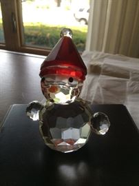 SWAROVSKI CRYSTAL SNOWMAN (YOU KNOW YOU WANT THIS FIGURINE!)
