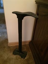 SHOEMAKER'S SHOE FORM