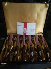 STUNNING SET OF OTELLO CUTTERY IN ORGINAL SATIN LINED BOX (MADE IN GERMANY).