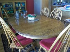 2 Leaves Fold into Table   6 Chairs