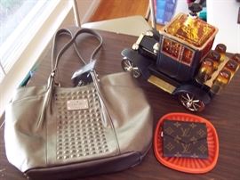 Nicole Miller, Louis Vuitton, Music Box set