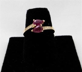 Gold,Rubi and Diamonds,ring