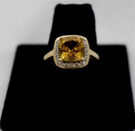 Gold Diamond and lemon cetrine Ring