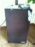 There are (2) speakers.  Works!