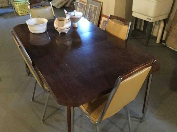 Mid Century Table & Chairs by Howard Modern Metal Furniture