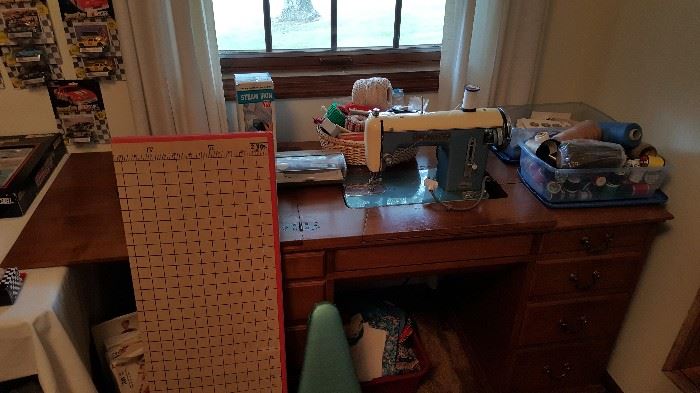 Dressmaker sewing machine and sewing notions