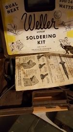 Soldering kit
