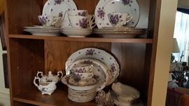 precious vintage violet cina