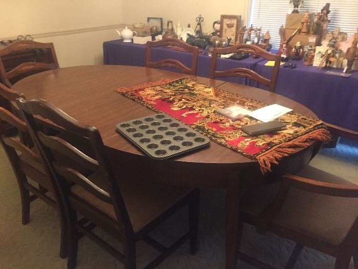 Drexel dining table