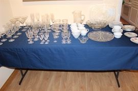 Table filled with crystal and glass.