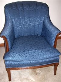                                 Blue barrel back arm