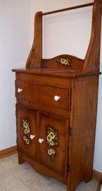                            Repro  solid wood wash stand