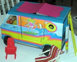 Barbie beach bus