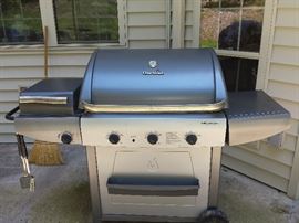 Char-Broil cooker