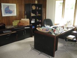 Office furniture: Desk, 2 bookcases, and credenza