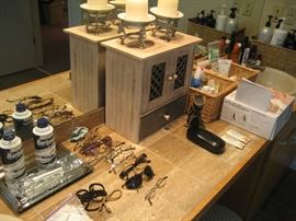 Assorted toiletries