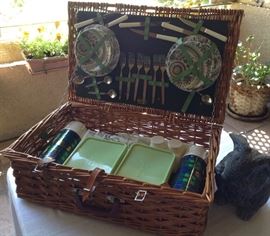 Fitted Picnic Basket