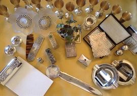 Sterling and silver gifts and accessories, Lalique "ANEMONE" Paperweights 