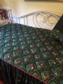 Day-bed; day-bed bedding