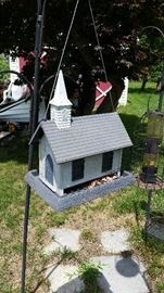 Unique: Bird Houses.