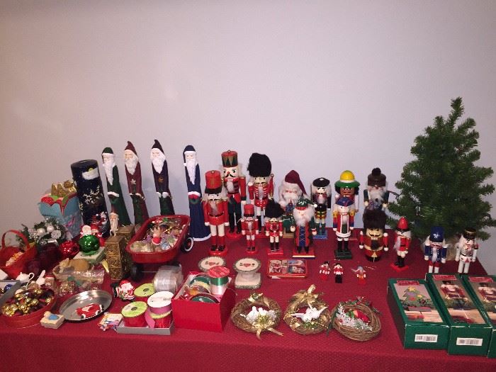 COLLECTION OF NUTCRACKERS