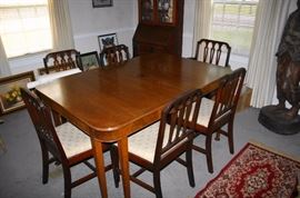 Dining Table w/ 6 Chairs