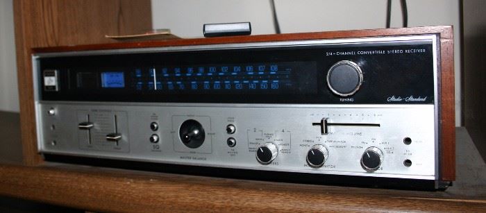 Fisher 304 2 / 4 Channel Convertible Stereo Receiver