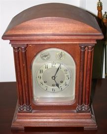 Mantle Clock