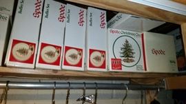 Full set of Spode Christmas china in original boxes