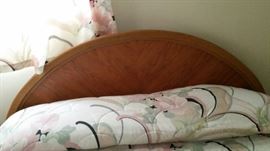Solid oak queen headboard (Oscar Huber)