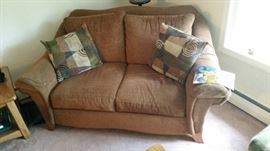 Lazy Boy love seat with pillows