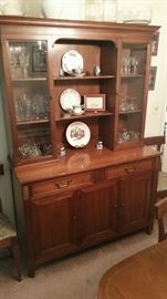 Dining room hutch (Kindel - made in Grand Rapids, MI)