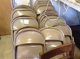 31 metal folding chairs