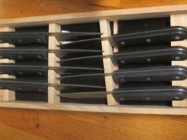Steak knives