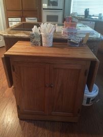 Kitchen island cart