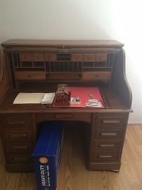 roll top desk