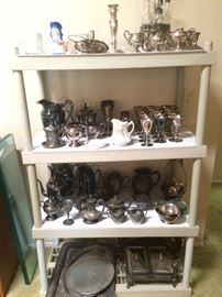 Misc. silver pieces (some sterling)