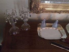 Misc. vanity trays & perfume bottles