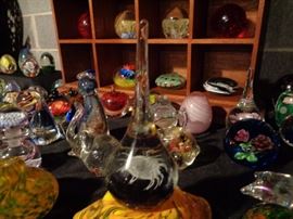 Unique sea-creature themed glass decor piece. Very detailed.