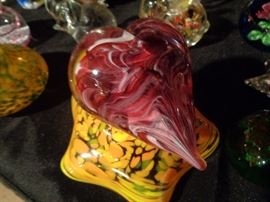 Colorful heart-shaped design piece, very original and unique.