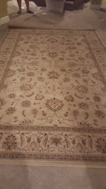 Rug, wool cotton blend, 117"x 79", no stains, excellent condition, approximately 10' x 6.5' $525.00