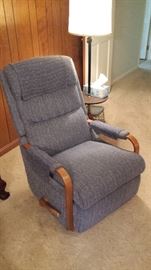 Rocking recliner
