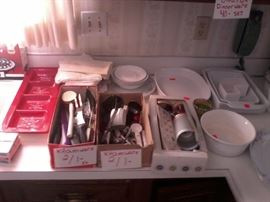 MISC. KITCHEN UTENSILS