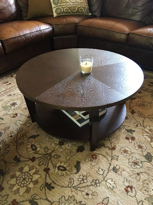 Coffee Table. http://www.familyheritageestatesales.com/